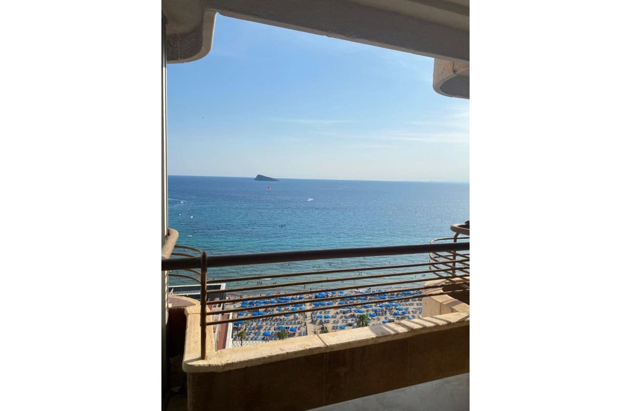 2 sypialnia Apartament na sprzedaż w Benidorm z basenem - 469 990 € (Ref: 9650391)