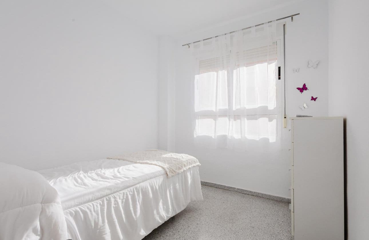 4 bedroom Apartment for sale in San Miguel de Salinas - € 179,900 (Ref: 9650392)