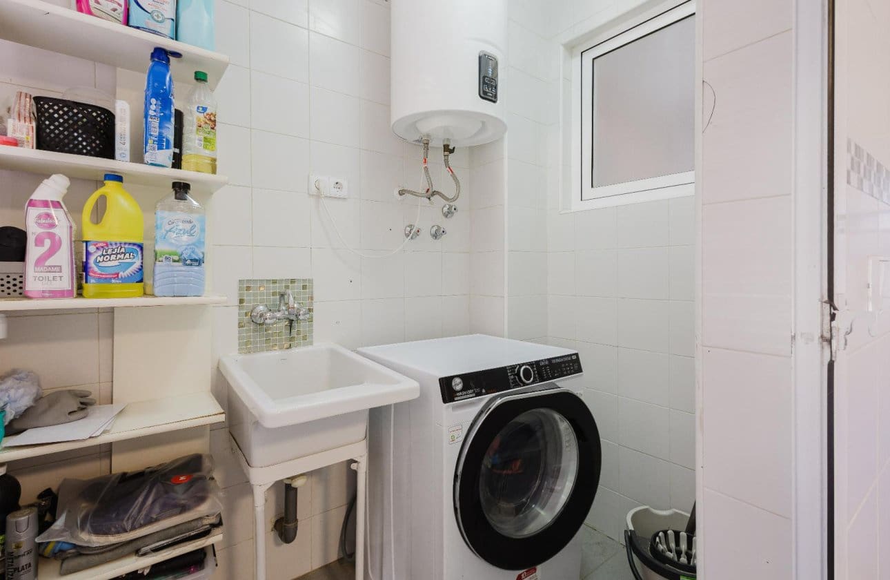 4 bedroom Apartment for sale in San Miguel de Salinas - € 179,900 (Ref: 9650392)