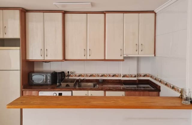 2 slaapkamer Penthouse te koop in Villamartin, Orihuela - € 148.000 (Ref: 9670972)