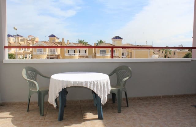 2 slaapkamer Penthouse te koop in Villamartin, Orihuela - € 148.000 (Ref: 9670972)
