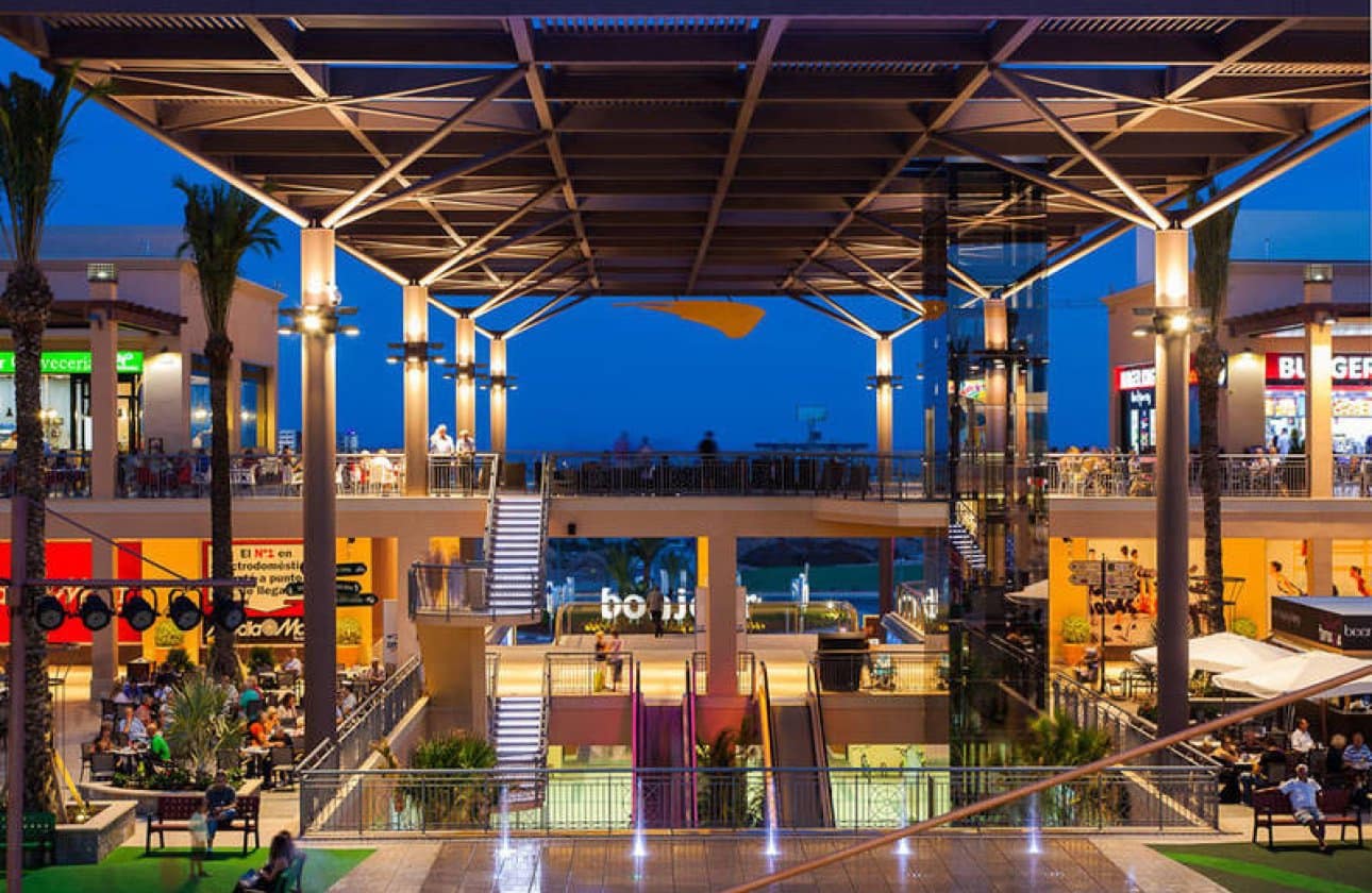 2 bedroom Penthouse for sale in Villamartin - € 148,000 (Ref: 9670972)