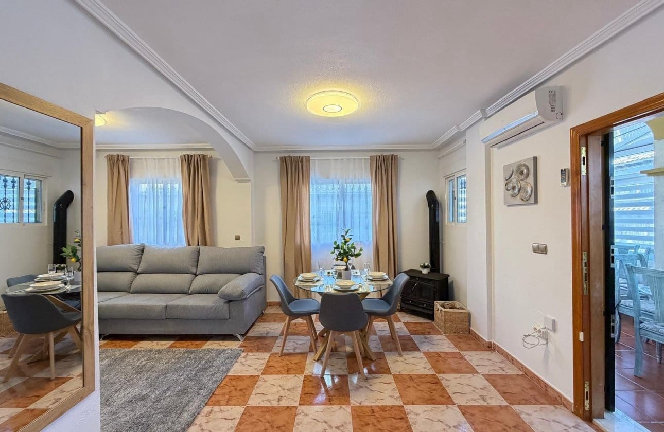 2 sovrum Hus till salu i Filipinas med pool - 225 000 € (Ref: 9677891)