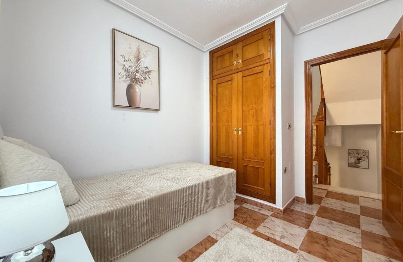 2 sovrum Hus till salu i Filipinas med pool - 225 000 € (Ref: 9677891)