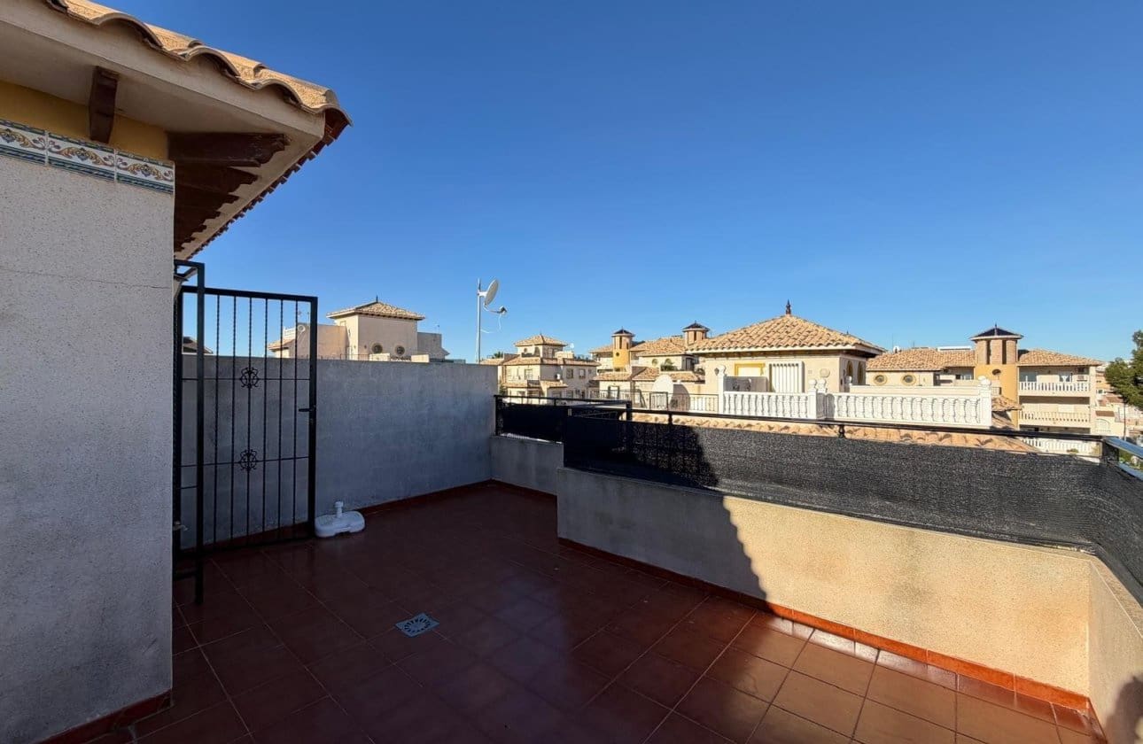 2 sovrum Hus till salu i Filipinas med pool - 225 000 € (Ref: 9677891)