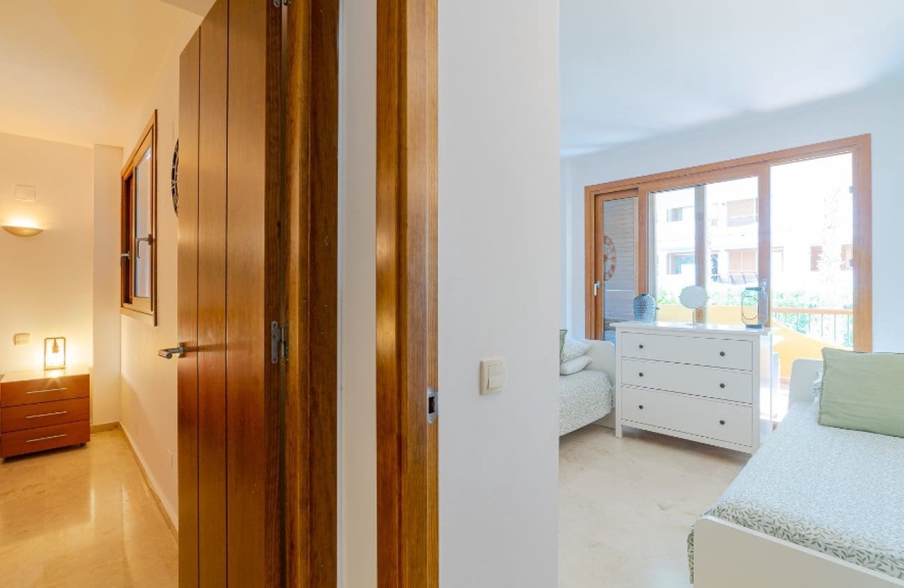 2 soverom Strandleiligheter til salgs i Orihuela Costa med svømmebasseng - € 260 000 (Ref: 9677900)