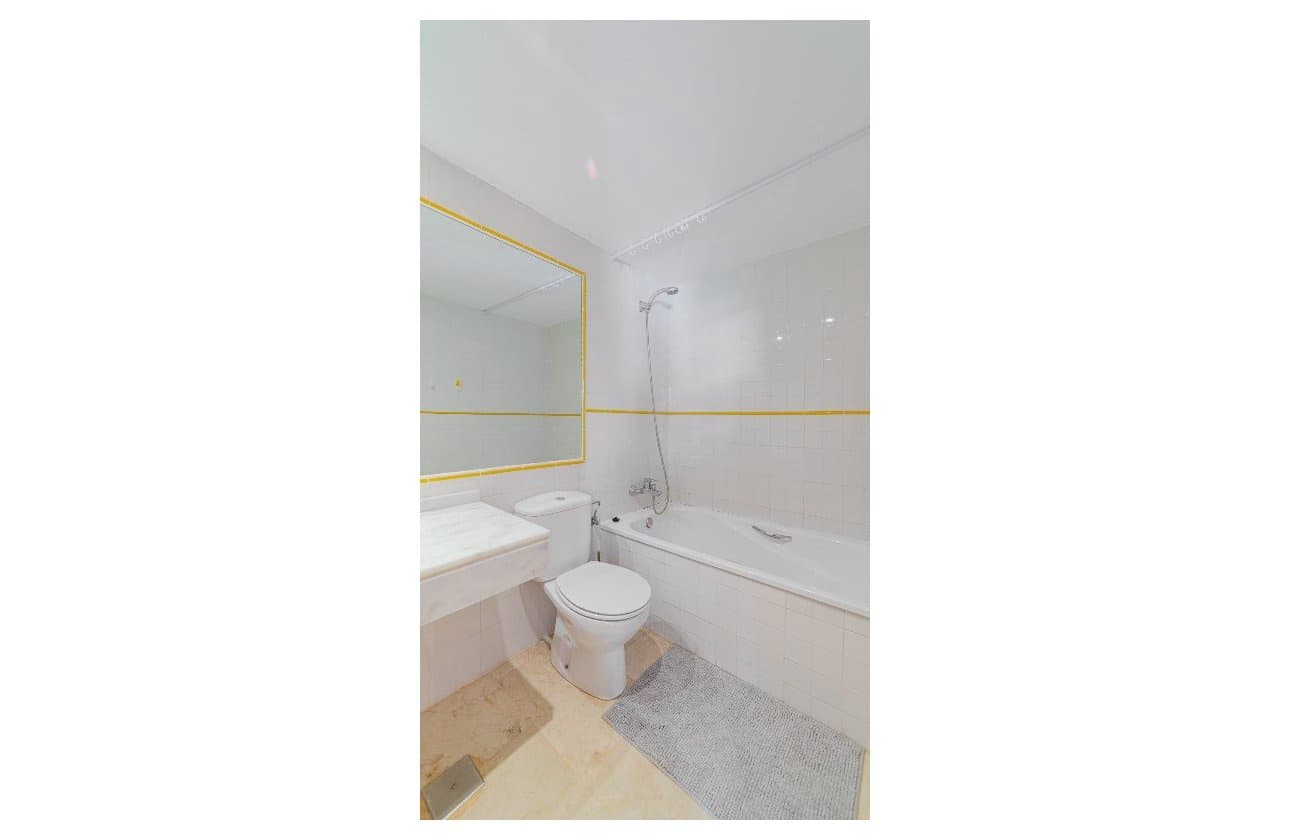 2 soverom Strandleiligheter til salgs i Orihuela Costa med svømmebasseng - € 260 000 (Ref: 9677900)