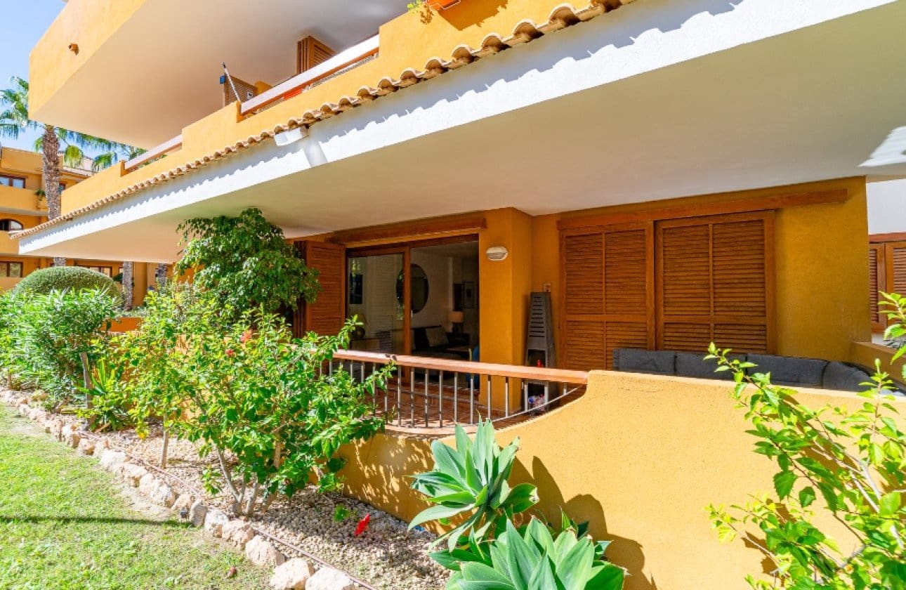 2 soverom Strandleiligheter til salgs i Orihuela Costa med svømmebasseng - € 260 000 (Ref: 9677900)