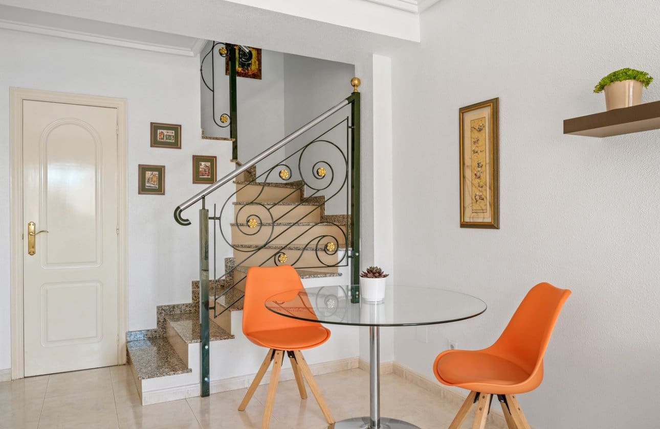 2 slaapkamer Huis te koop in Ciudad Quesada met zwembad - € 165.000 (Ref: 9696644)