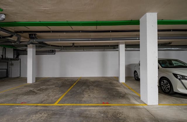 3 bedroom Apartment for sale in Lomas de Cabo Roig - Los Dolses, Orihuela with pool - € 249,900 (Ref: 9696646)