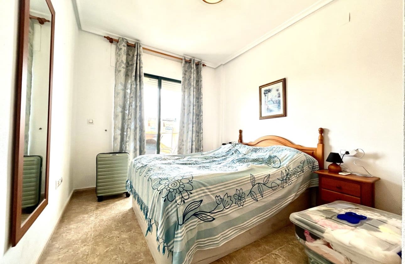 2 bedroom Apartment for sale in Cabo Roig with pool - € 174,995 (Ref: 9696648)