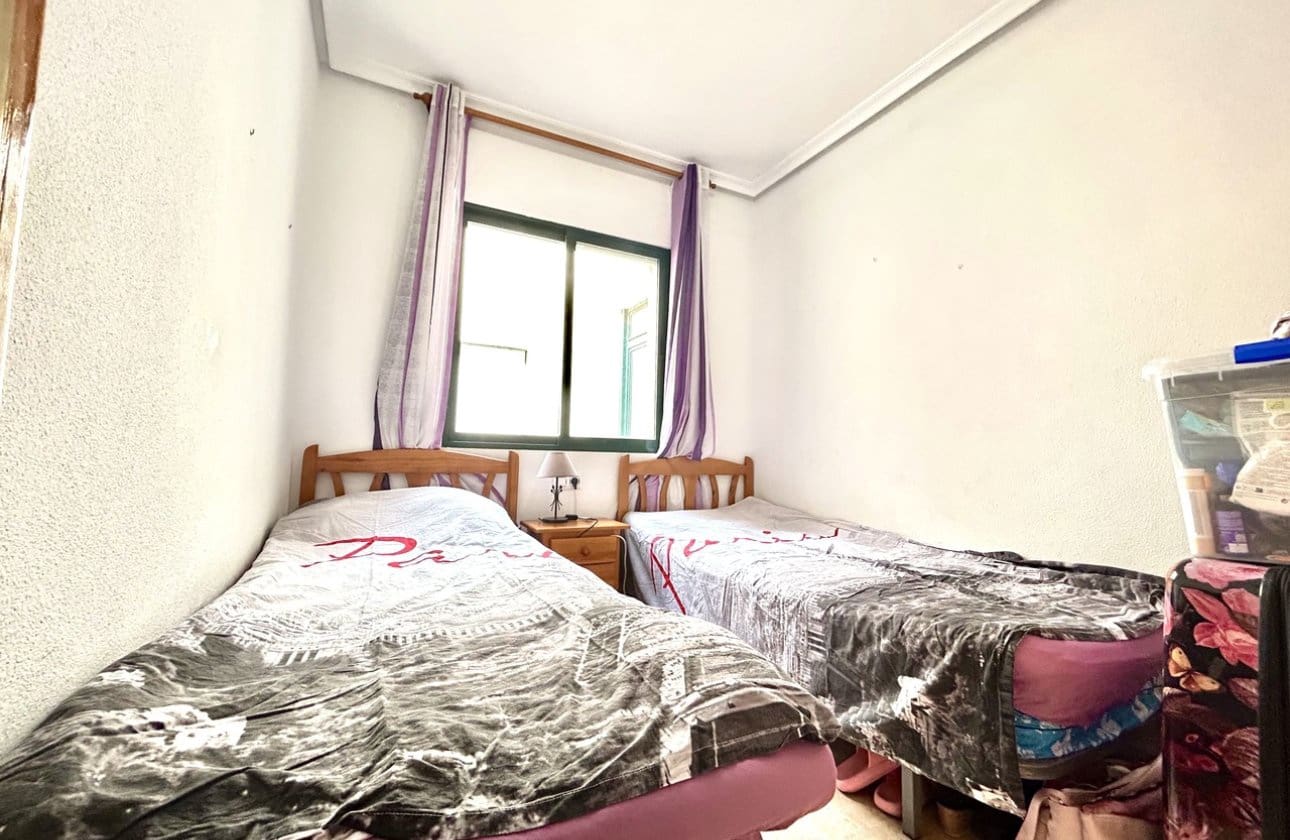 2 bedroom Apartment for sale in Cabo Roig with pool - € 174,995 (Ref: 9696648)