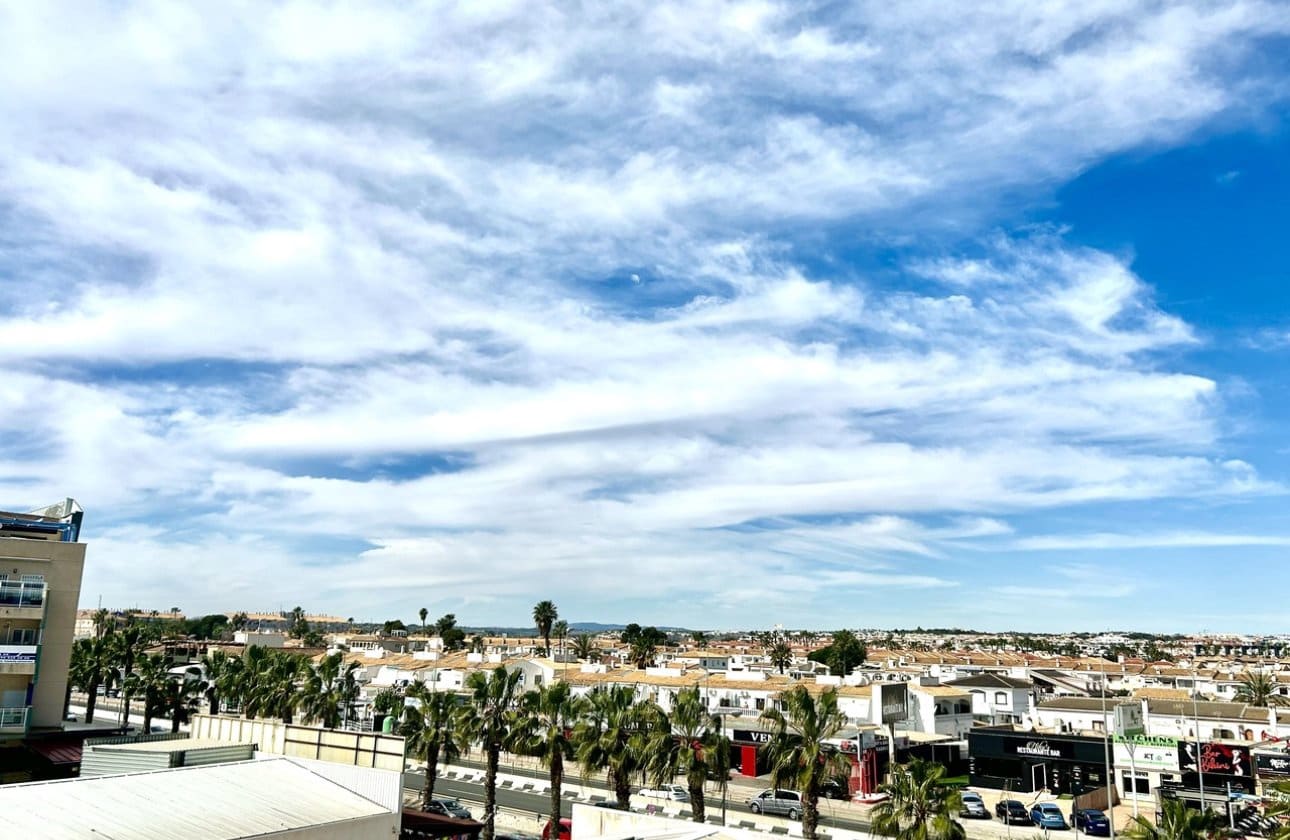 2 bedroom Apartment for sale in Cabo Roig with pool - € 174,995 (Ref: 9696648)