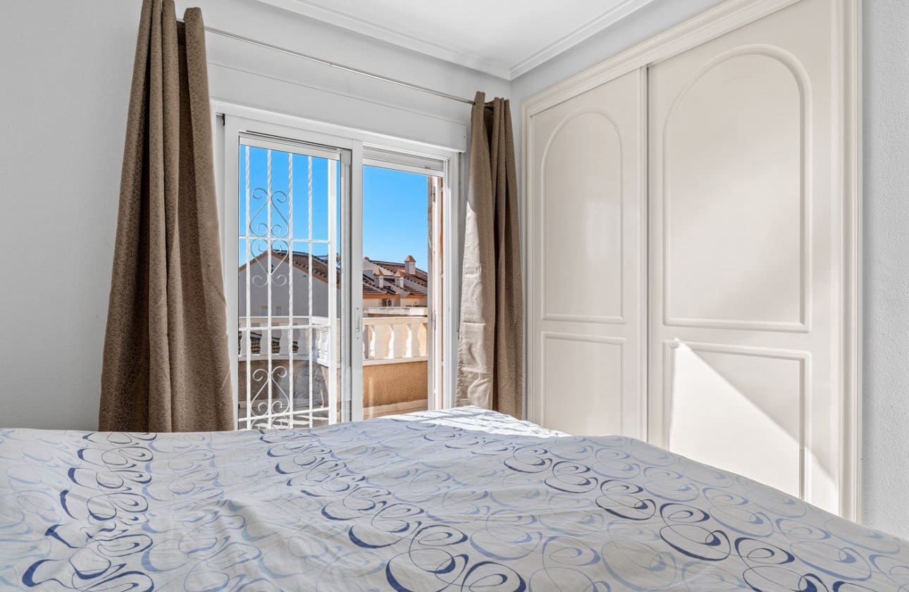 2 sypialnia Dom na sprzedaż w Ciudad Quesada z basenem - 165 000 € (Ref: 9722201)