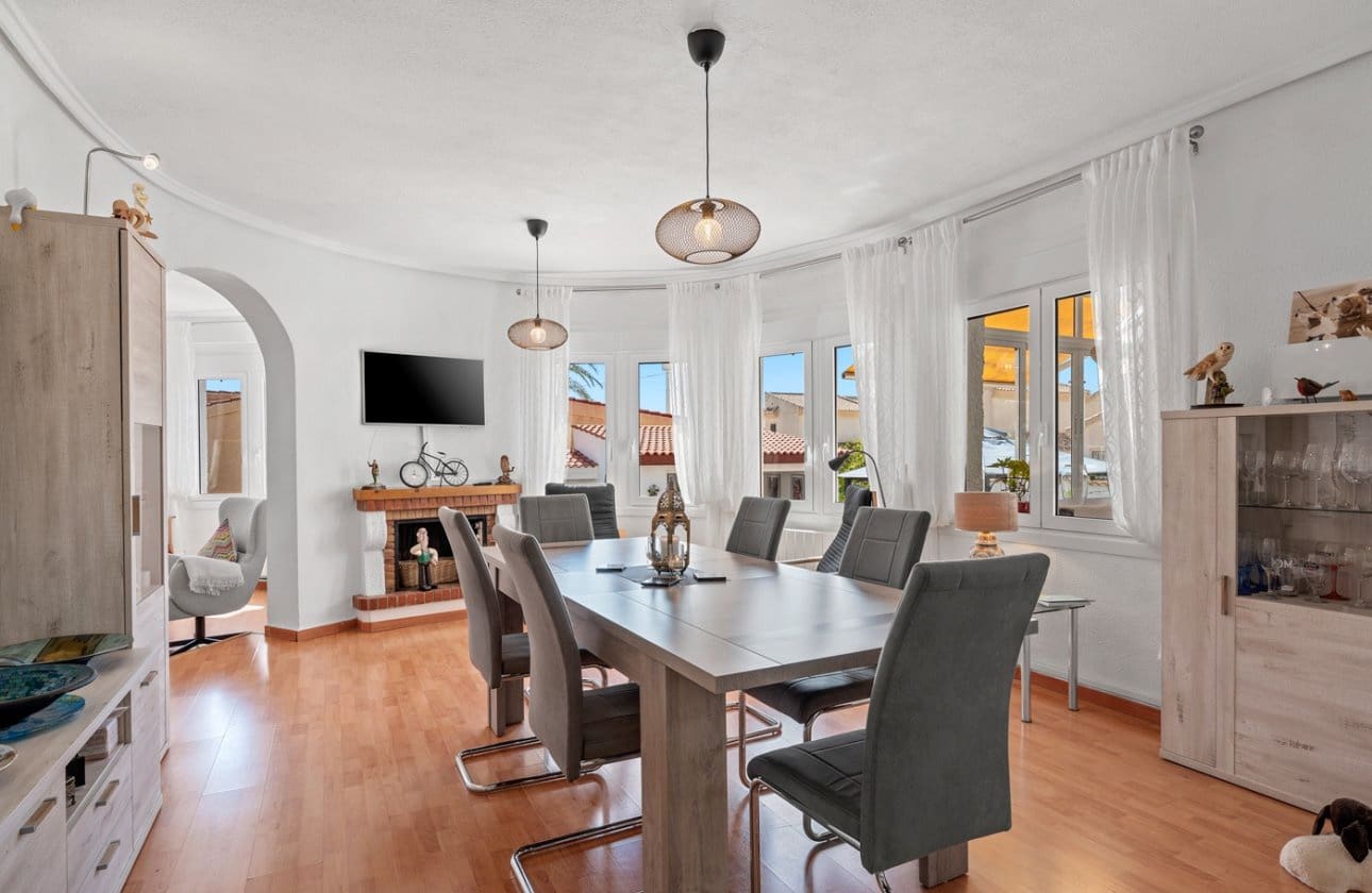 3 chambre Villa/Maison à vendre à Ciudad Quesada avec piscine - 495 000 € (Ref: 9722202)