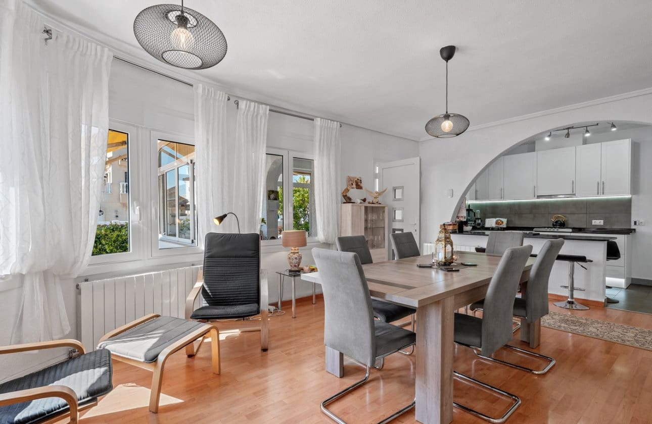 3 chambre Villa/Maison à vendre à Ciudad Quesada avec piscine - 495 000 € (Ref: 9722202)