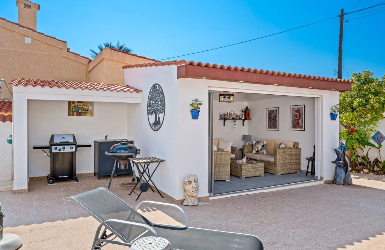 3 chambre Villa/Maison à vendre à Ciudad Quesada avec piscine - 495 000 € (Ref: 9722202)