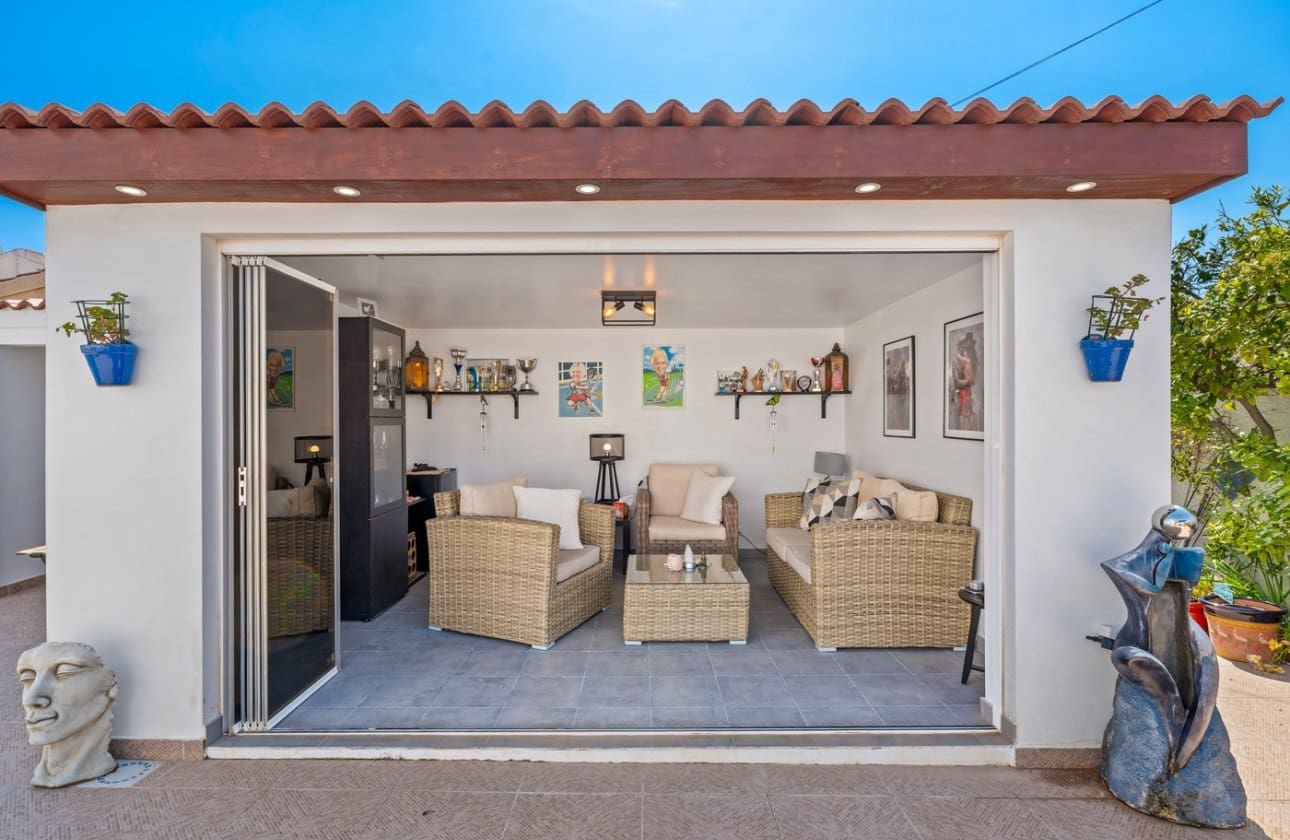 3 chambre Villa/Maison à vendre à Ciudad Quesada avec piscine - 495 000 € (Ref: 9722202)