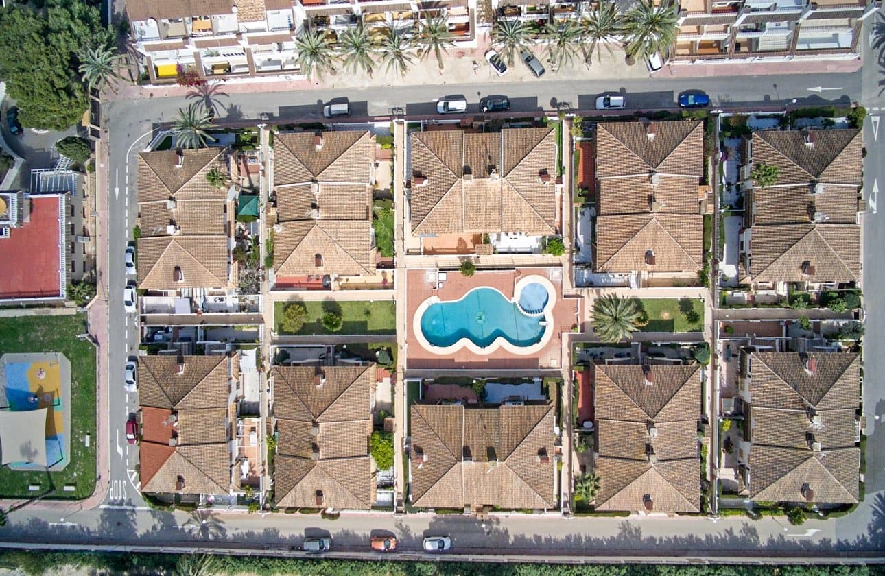 2 bedroom Beach Apartment for sale in Orihuela Costa with pool - € 165,000 (Ref: 9722204)