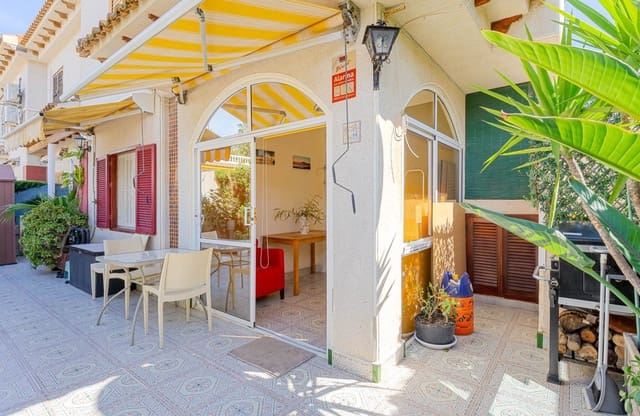 2 makuuhuone Ranta-asunto myytävänä paikassa Punta Prima, Orihuela mukana uima-altaan - 165 000 € (Ref: 9722204)