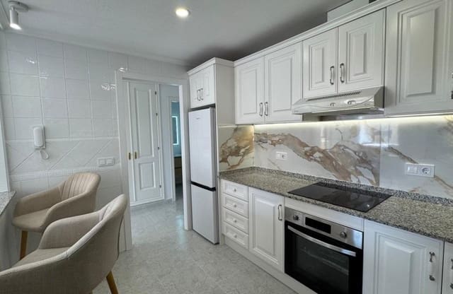 Apartamento de 2 habitaciones en Las Filipinas en venta con piscina - 249.000 € (Ref: 9722205)