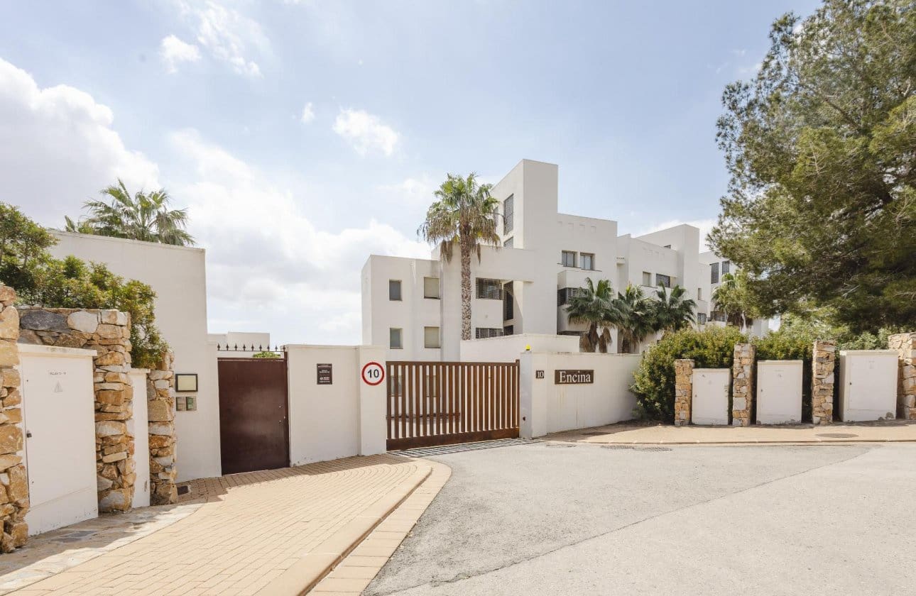 2 bedroom Penthouse for sale in Las Colinas Golf with pool - € 339,000 (Ref: 9739128)