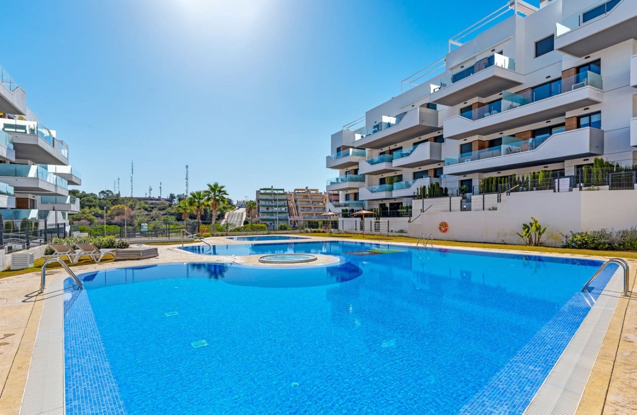 2 bedroom Apartment for sale in Los Dolses with pool - € 265,000 (Ref: 9739129)