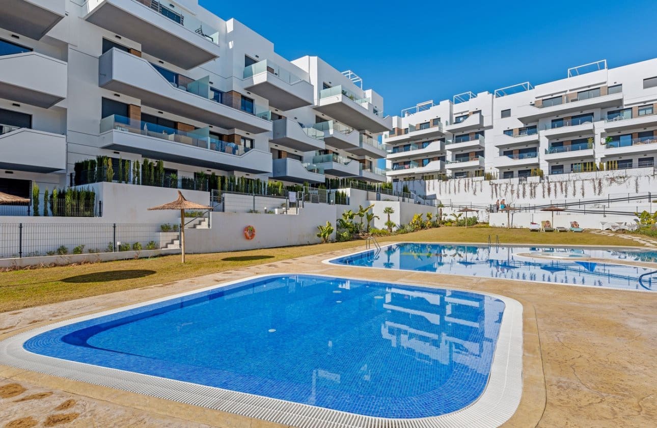 2 bedroom Apartment for sale in Los Dolses with pool - € 265,000 (Ref: 9739129)