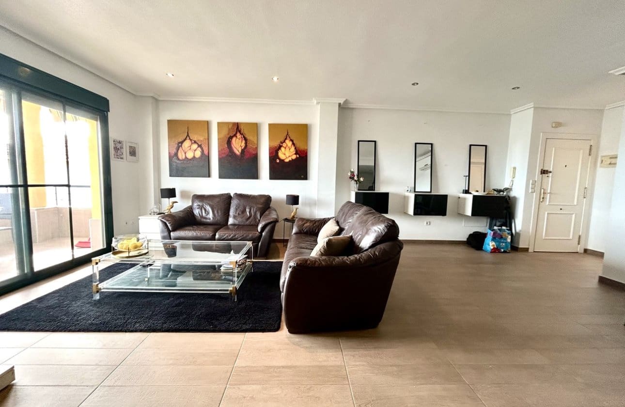 2 bedroom Penthouse for sale in Campoamor with pool - € 195,000 (Ref: 9739132)