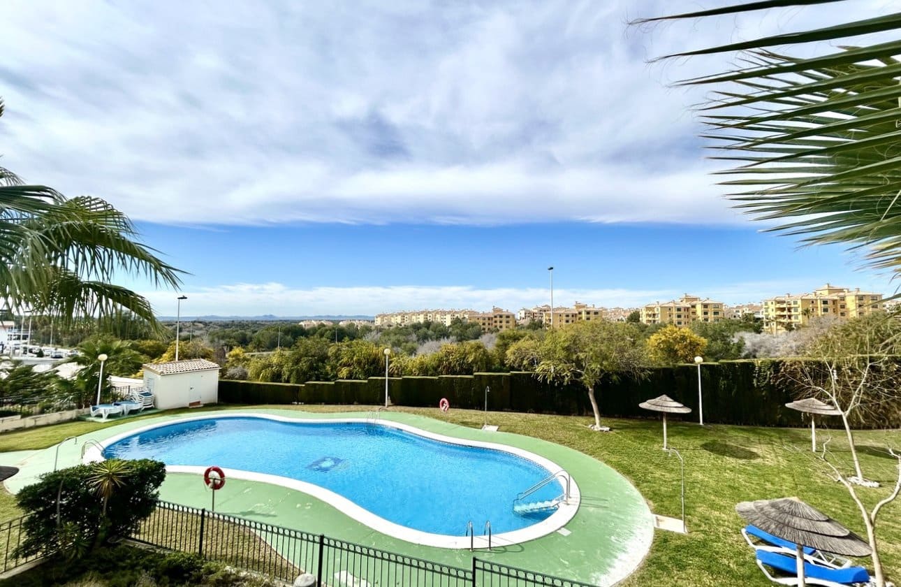 2 bedroom Penthouse for sale in Campoamor with pool - € 195,000 (Ref: 9739132)