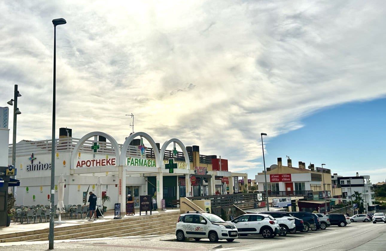 2 bedroom Penthouse for sale in Campoamor with pool - € 195,000 (Ref: 9739132)