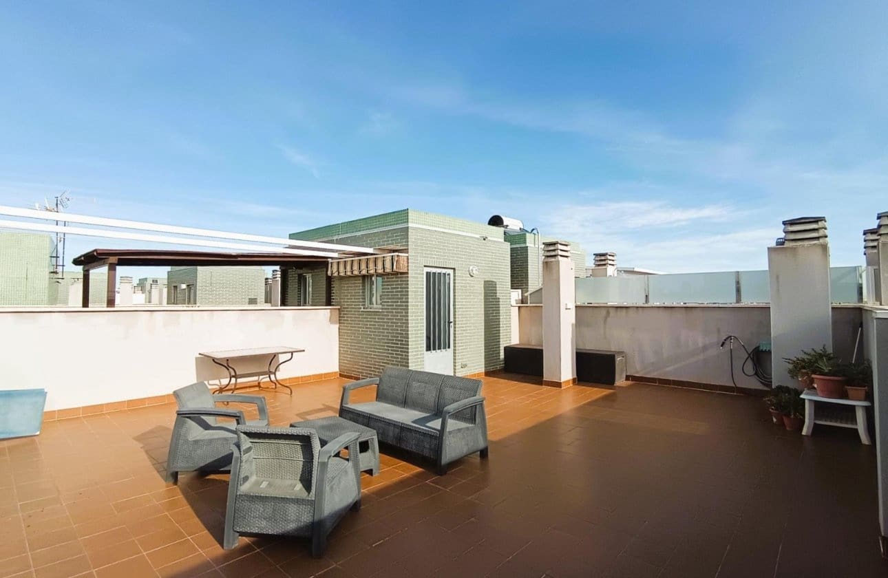 2 soveværelse Penthouse til salg i Cabo Roig med swimmingpool - € 219.000 (Ref: 9752318)