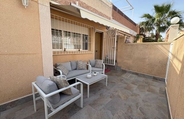 3 makuuhuone Omakotitalo myytävänä paikassa Los Balcones - Los Altos, Torrevieja - 198 995 € (Ref: 9752319)