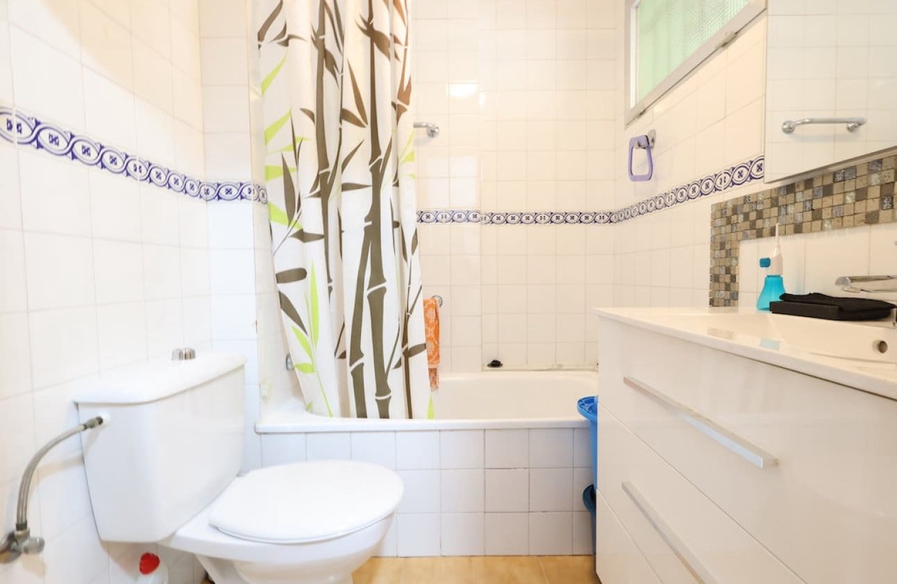 1 soveværelse Lejlighed til salg i La Veleta - € 125.000 (Ref: 9752323)