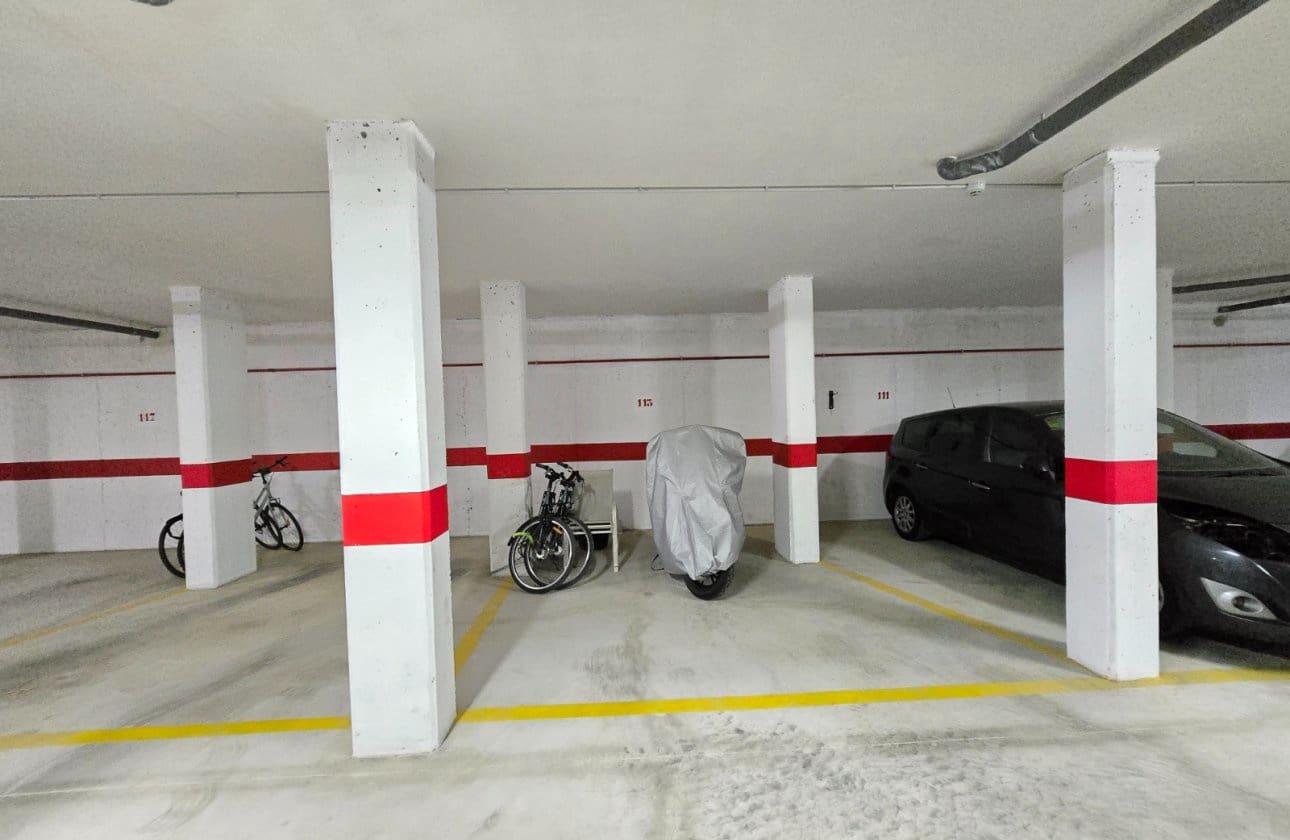 2 soveværelse Lejlighed til salg i Orihuela Costa med swimmingpool - € 259.900 (Ref: 9752324)