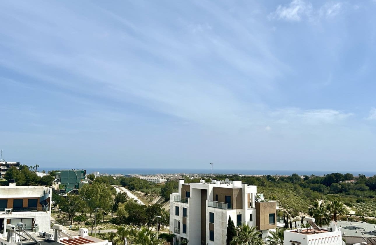 2 slaapkamer Appartement te koop in Villamartin met zwembad - € 190.000 (Ref: 9752325)