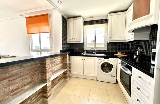 2 slaapkamer Appartement te koop in Villamartin, Orihuela met zwembad - € 190.000 (Ref: 9752325)