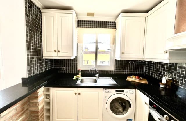 2 slaapkamer Appartement te koop in Villamartin, Orihuela met zwembad - € 190.000 (Ref: 9752325)