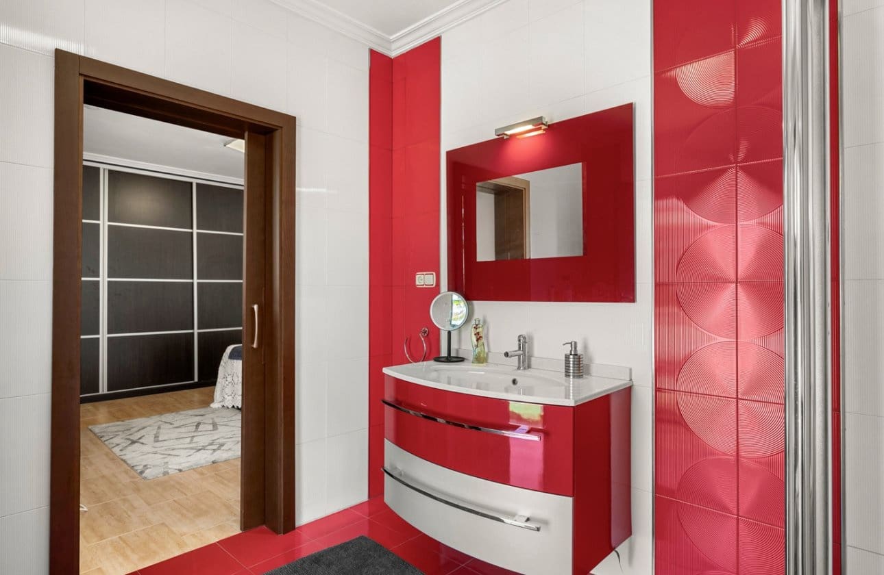 5 slaapkamer Villa te koop in Crevillente / Crevillent met zwembad - € 599.000 (Ref: 9756238)