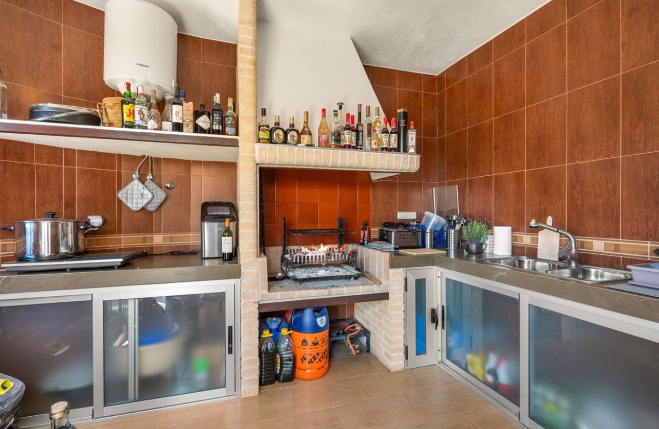 5 slaapkamer Villa te koop in Crevillente / Crevillent met zwembad - € 599.000 (Ref: 9756238)