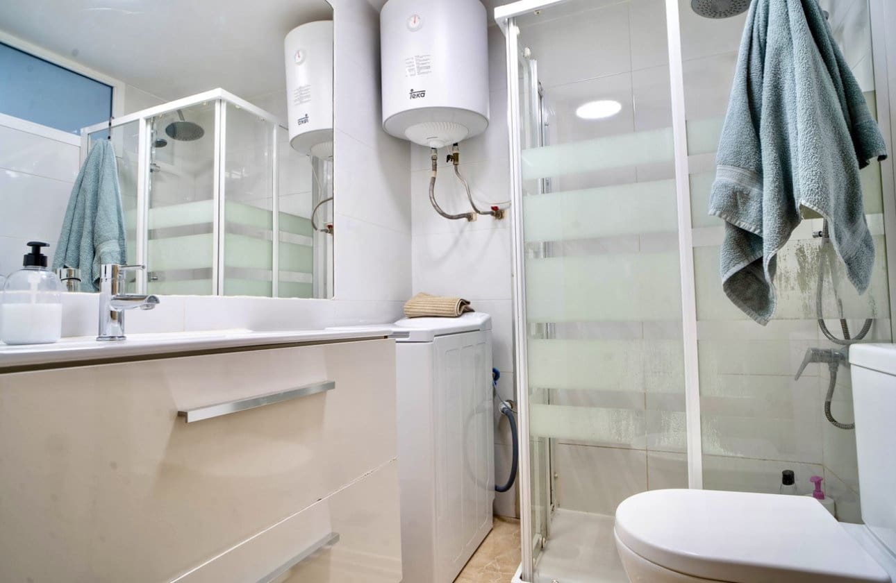 1 soveværelse Lejlighed til salg i Guardamar del Segura - € 99.000 (Ref: 9756239)