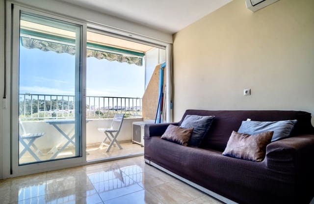 1 soveværelse Lejlighed til salg i Guardamar Playa, Guardamar del Segura - € 99.000 (Ref: 9756239)