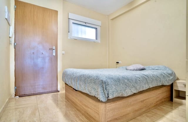 1 soveværelse Lejlighed til salg i Guardamar Playa, Guardamar del Segura - € 99.000 (Ref: 9756239)