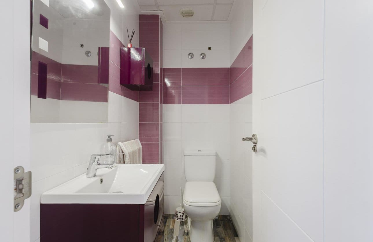 3 sovrum Strandlägenhet till salu i Torrevieja med pool - 389 500 € (Ref: 9756240)