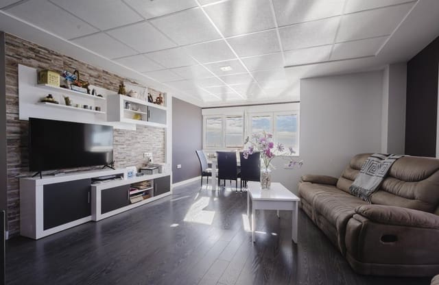 3 sypialnia Apartament przy plaży na sprzedaż w Playa del Acequión, Torrevieja z basenem - 389 500 € (Ref: 9756240)