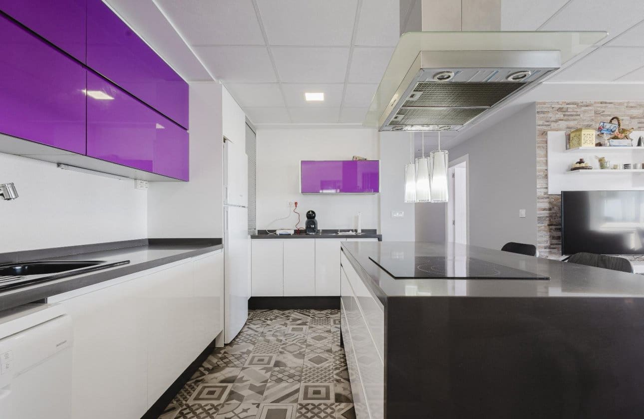 3 sovrum Strandlägenhet till salu i Torrevieja med pool - 389 500 € (Ref: 9756240)