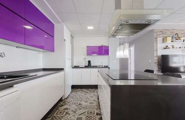 3 sypialnia Apartament przy plaży na sprzedaż w Playa del Acequión, Torrevieja z basenem - 389 500 € (Ref: 9756240)