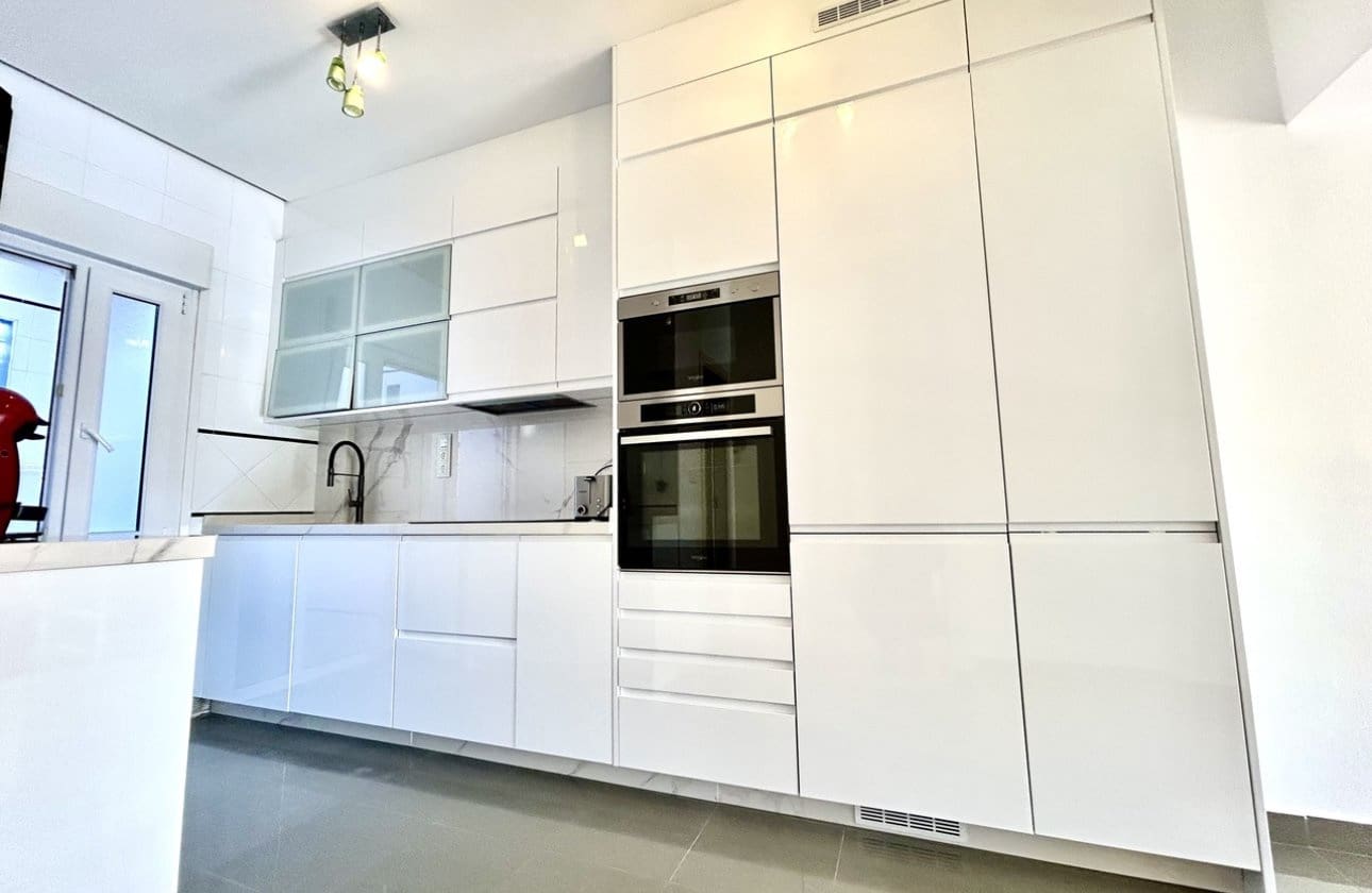 3 soverom Hus til salgs i Cabo Roig med svømmebasseng - € 449 995 (Ref: 9783273)