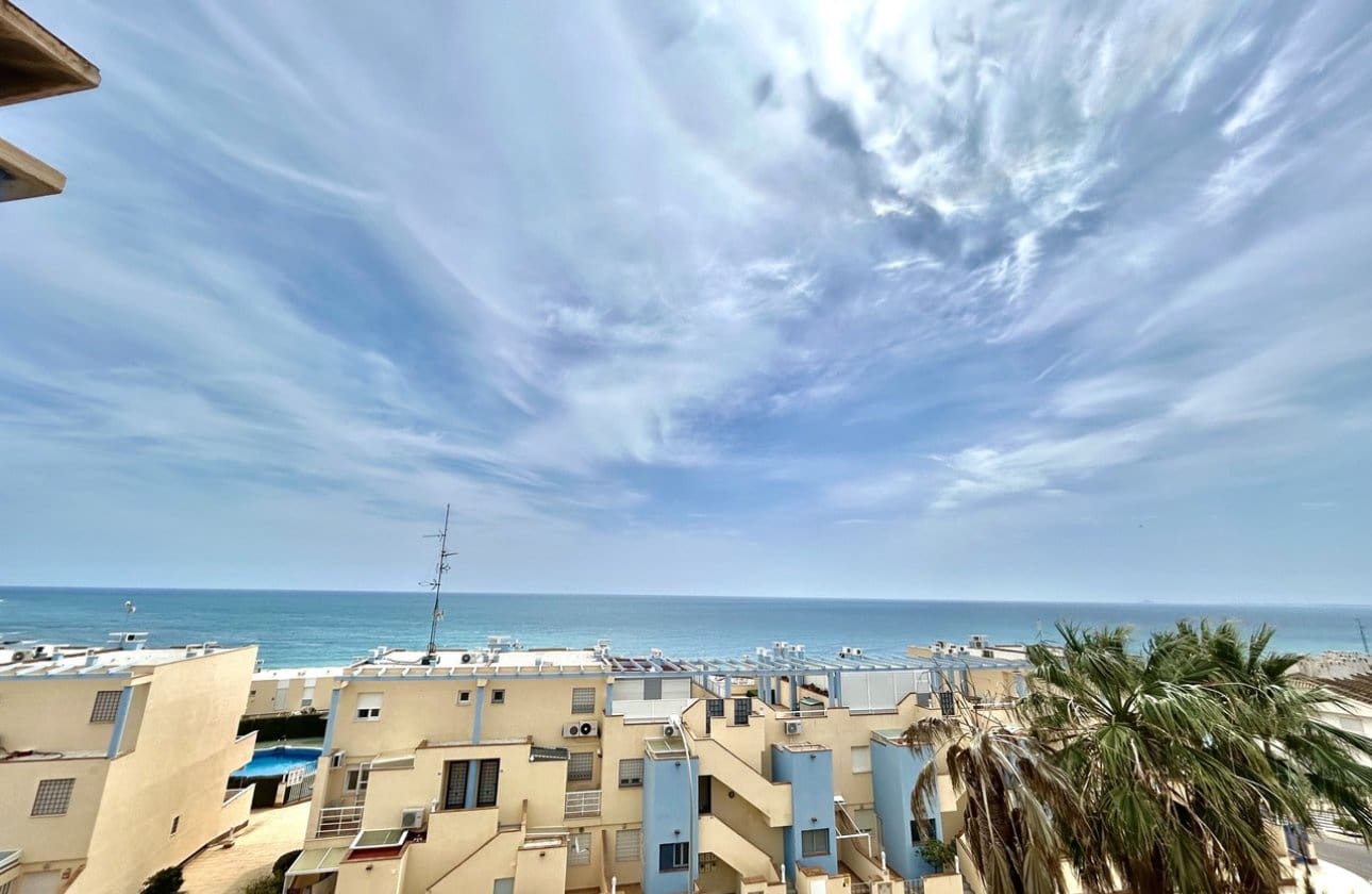 3 soverom Hus til salgs i Cabo Roig med svømmebasseng - € 449 995 (Ref: 9783273)