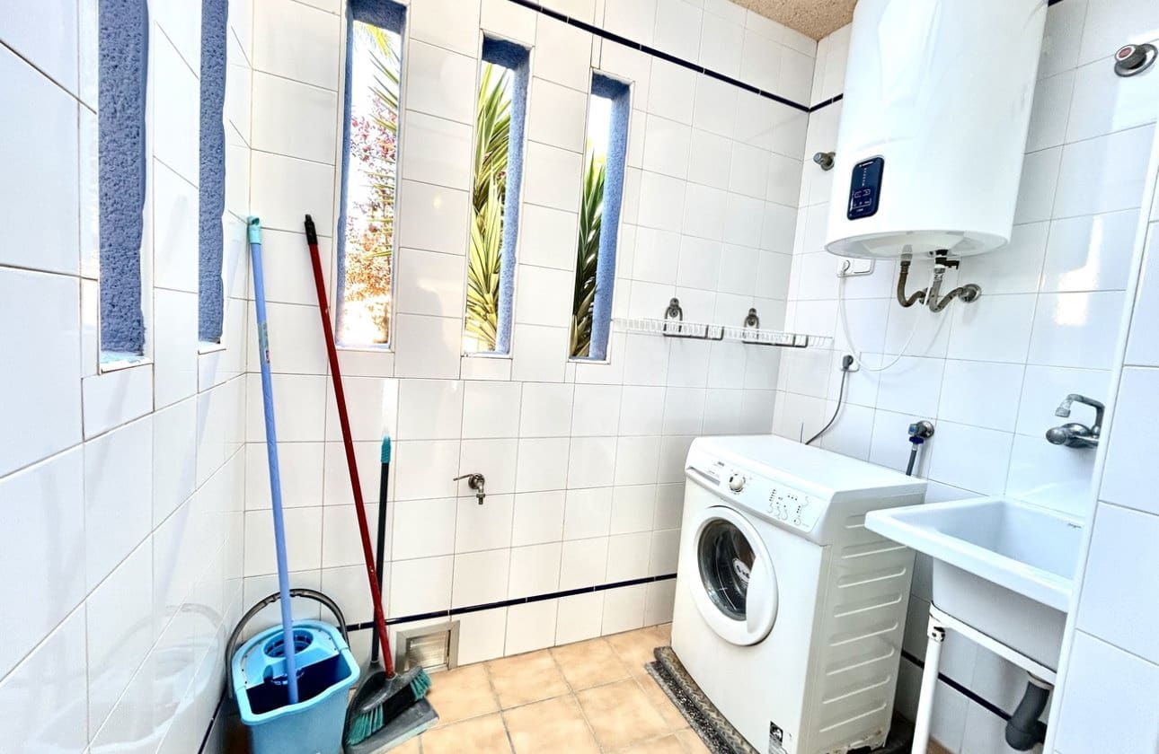 3 soverom Hus til salgs i Cabo Roig med svømmebasseng - € 449 995 (Ref: 9783273)